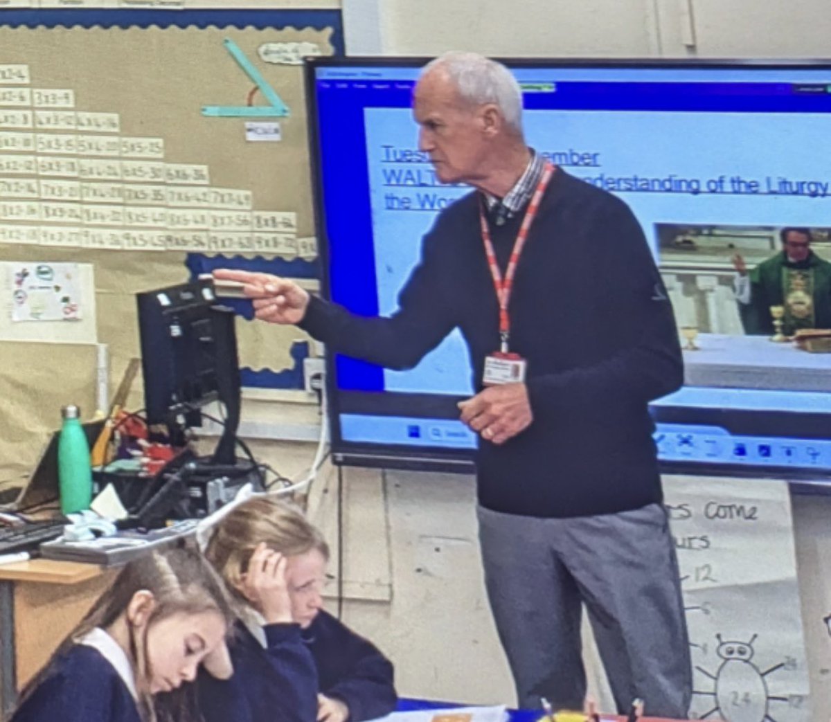 In Religion this week, we have been learning about the parts of the mass and focusing on the Liturgy of the Word. Eucharistic and Liturgical minister Mr Jordan came in to discuss his roles and the children asked lots of great questions about his ministry.