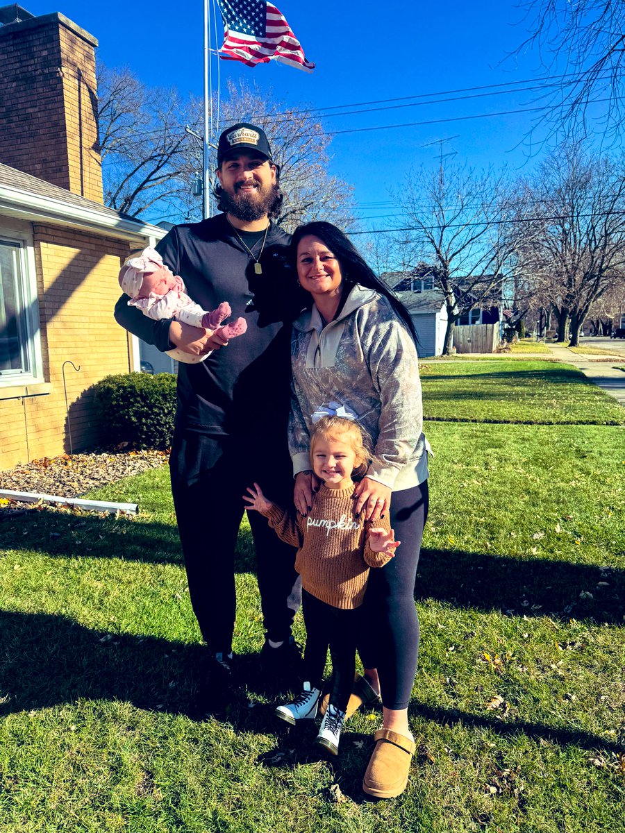 Derek Hart tweet media