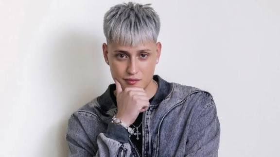 Sabes que la mina va a ser insoportable cuando le dice “tutú” a este weon: