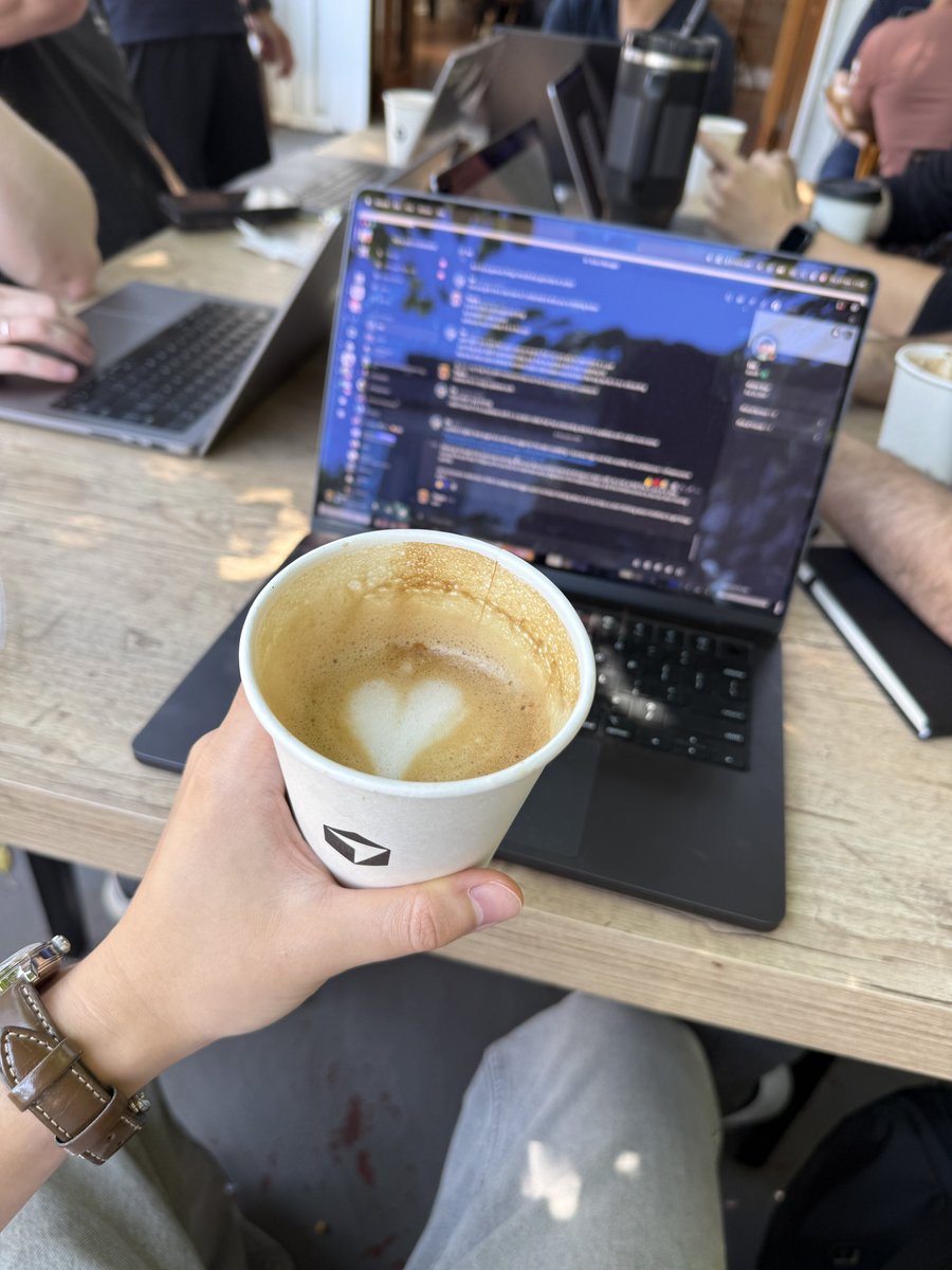 thayto_dev's tweet image. Cafe @cursor_ai - São Paulo edition