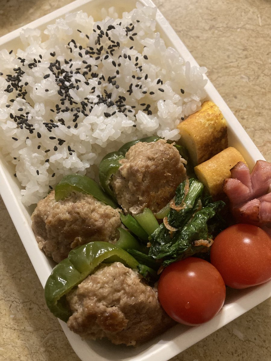 dWNkJDntM5eLOFu's tweet photo. 息子のお弁当
ピーマン肉詰め

#お弁当
#お弁当記録 https://t.co/1dlcTdN0M5