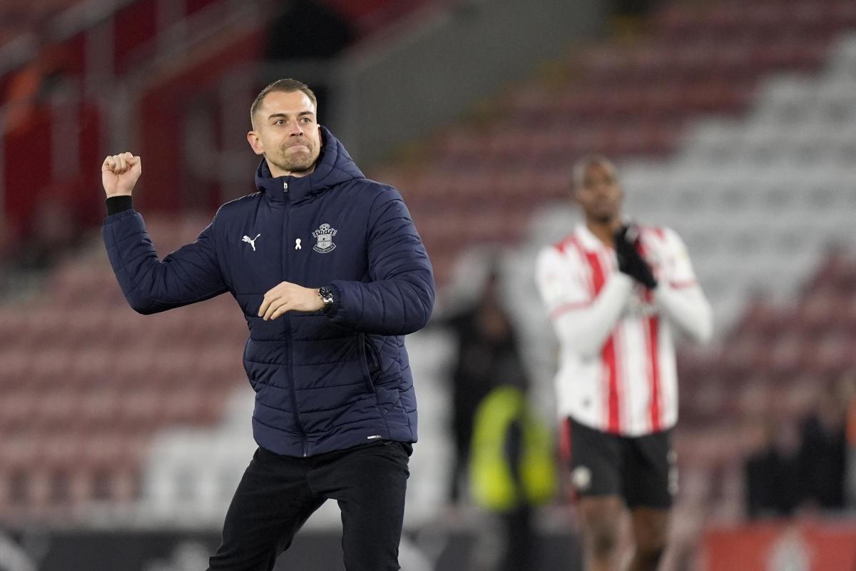 L1minus10's tweet image. League 1 Minus 10.  Southampton 3 Leicester 0. RPs appreciated.

4 out of 4 as #saintsfc cull Foxes. Featuring Dead Ball Mannig returns, THB nut, Aluko makes bad decisions, the Sh!t Twins and Eckert Inevitable.

league1minus10.co.uk/2025/11/27/cha…