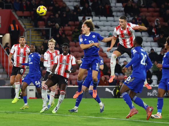 L1minus10's tweet image. League 1 Minus 10.  Southampton 3 Leicester 0. RPs appreciated.

4 out of 4 as #saintsfc cull Foxes. Featuring Dead Ball Mannig returns, THB nut, Aluko makes bad decisions, the Sh!t Twins and Eckert Inevitable.

league1minus10.co.uk/2025/11/27/cha…