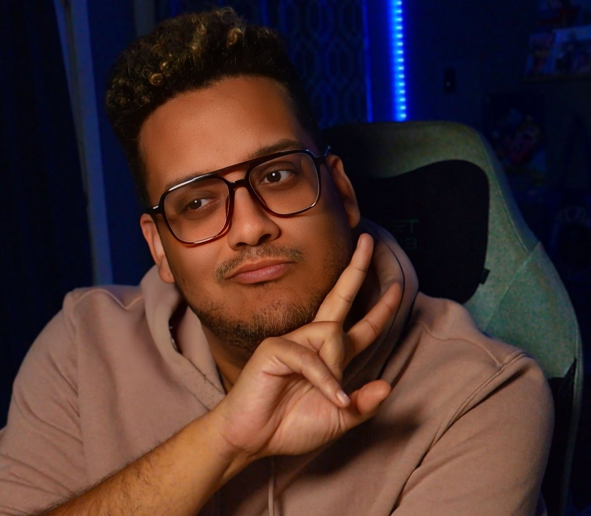 Hey all! Need somewhere to hang out? THIS PARTNER PUSHER HAS THE PLACE FOR YOU!

Come by, hang out, let’s get a little silly and unified on today! I’m GRATEFUL for you all!

Live NOW!

twitch.tv/ivymileena