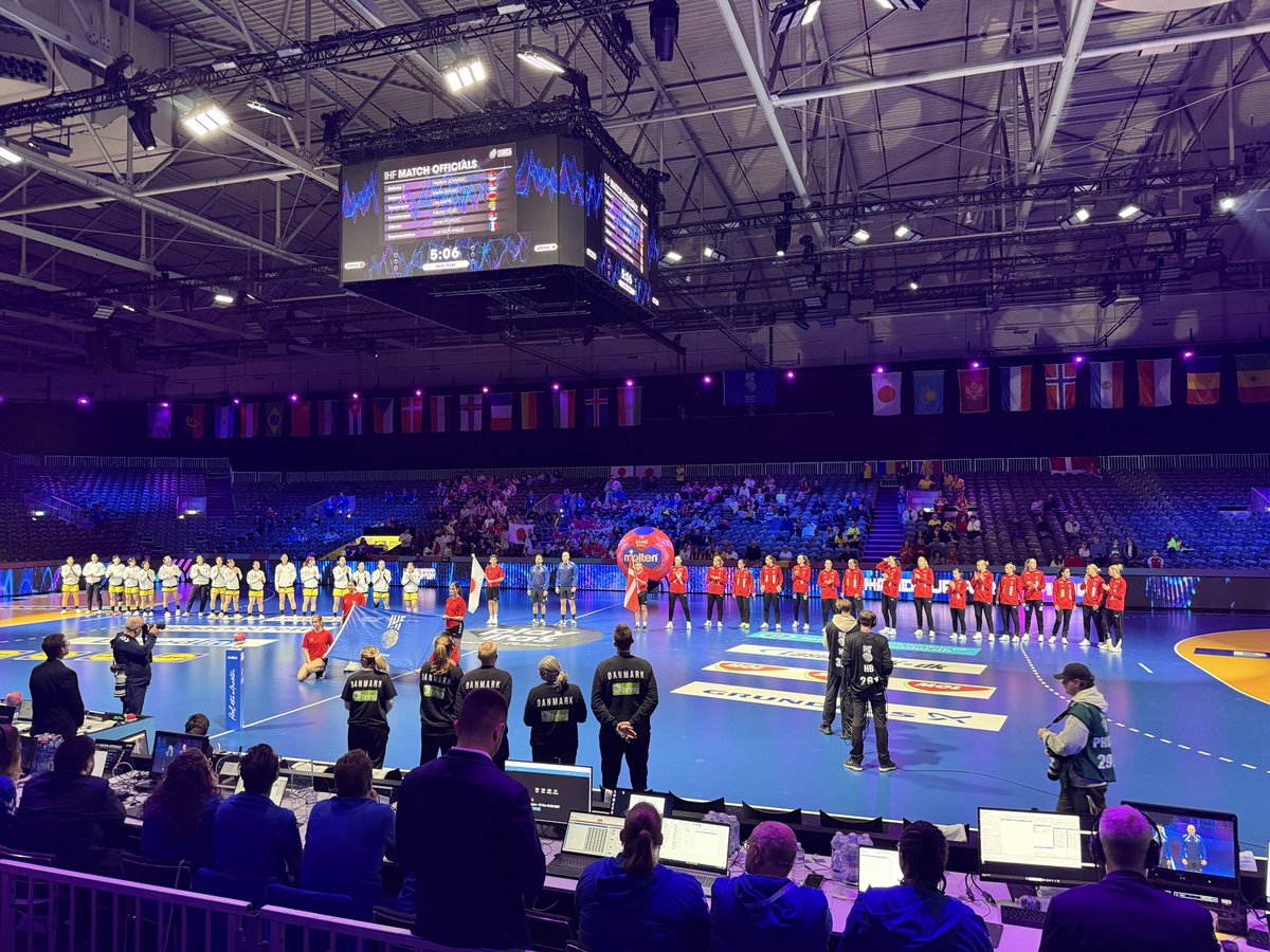 DanMKDons's tweet photo. Romania 🇷🇴 v Croatia 🇭🇷 

&amp; 

Denmark 🇩🇰 v Japan 🇯🇵 in the Women’s Handball World Championship Preliminary Round https://t.co/351nulh9le