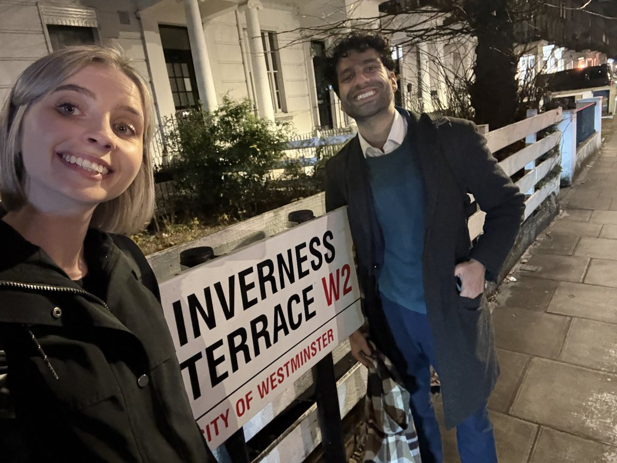 Your local Labour councillors out and about on Inverness Terrace - listening the residents and picking up casework 🌹