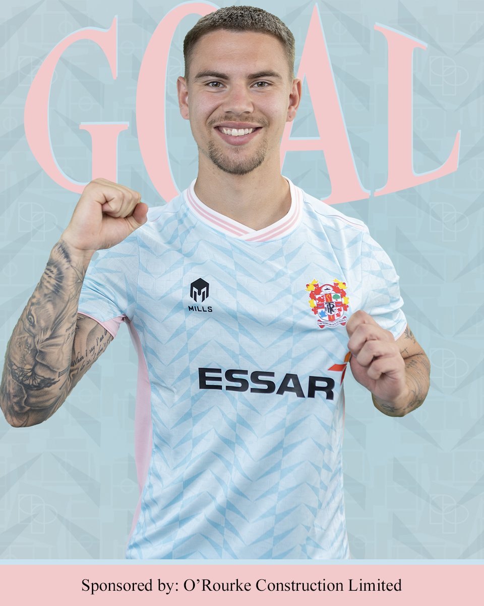 TranmereRovers's tweet image. 20&apos; | WHITAKER!!!

Charlie Whitaker curls the ball into the bottom right corner!

⚫ 0-1 ⚪

#TRFC #SWA