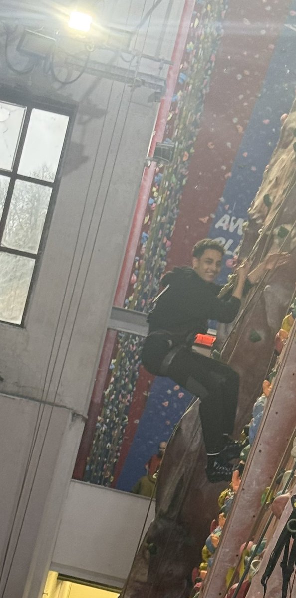 St Anne's PE tweet media