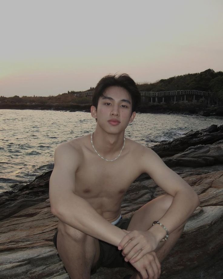 moonjwon's tweet image. the message:                      the reason: