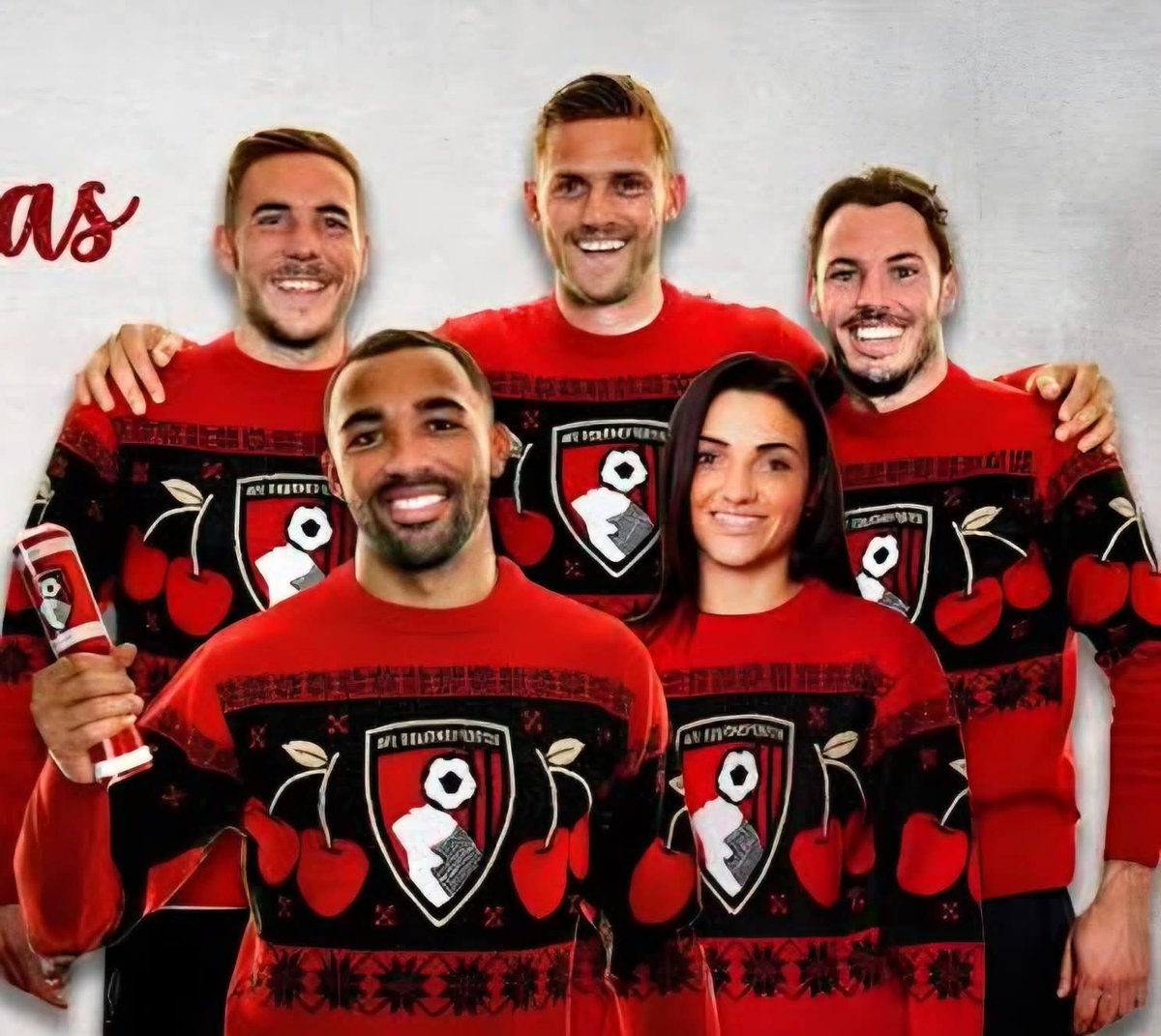 AFCB_JS's tweet photo. Random one #AFCB fans... I am a local teacher and would love to have this jumper to wear to upcoming Christmas events. Only problem is, they're no longer available to buy. If anyone has an AFCB jumper like this (or similar) in size L or XL to pass on/sell, please get in touch! https://t.co/KJV2iwAKnC