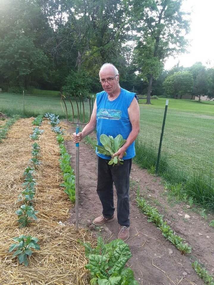 market_sleuth's tweet image. This post is for a person who decided to troll &amp;amp; ridicule me today with numerous posts. I never interacted with this individual ever before. His name is Lord Fed (@lord_fed). 

Here’s my final response to you Mr Fed.

My family &amp;amp; I grew up dirt poor, 5 siblings &amp;amp; parents in a…