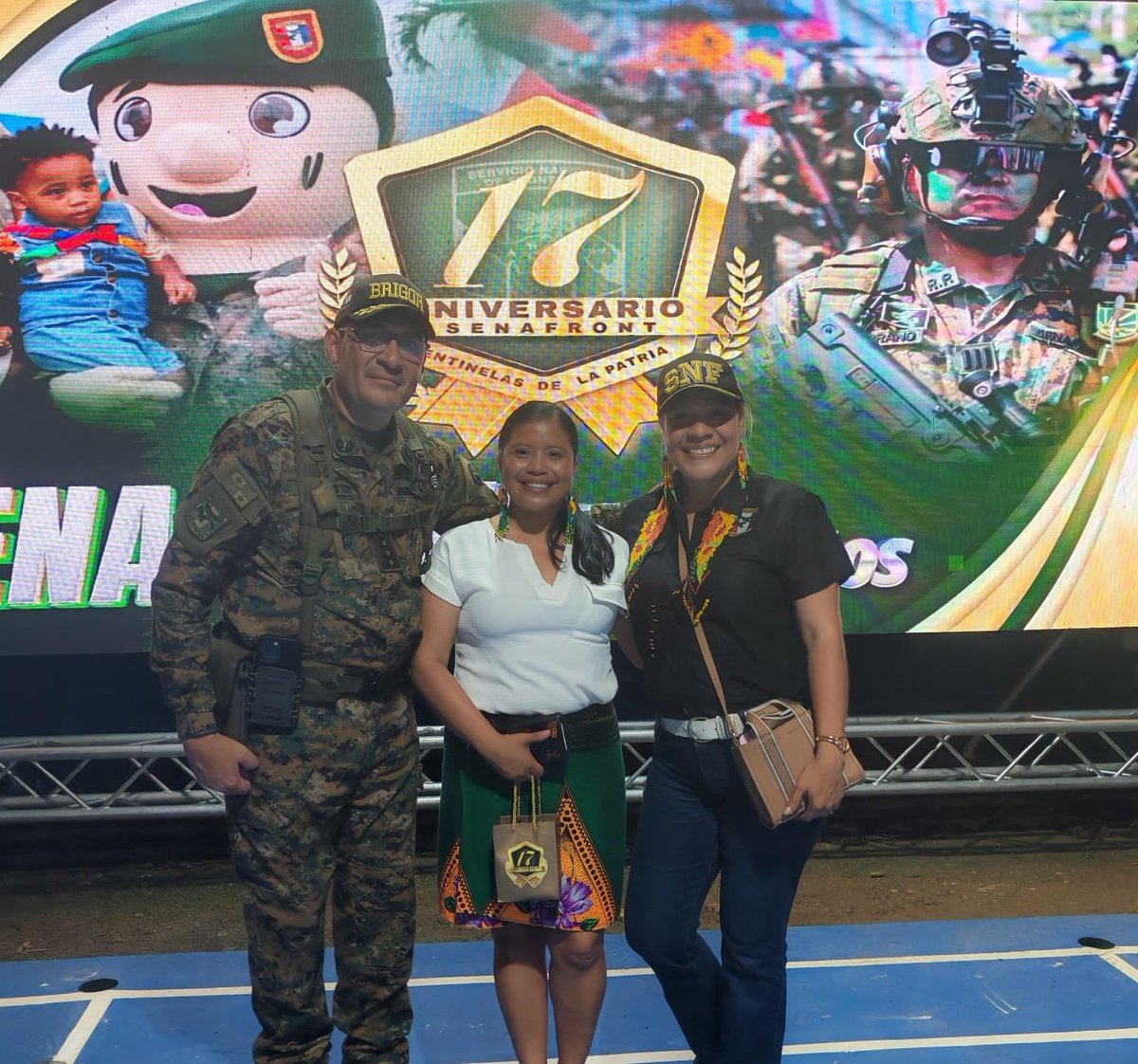 GobEmberaW's tweet photo. En el marco del 17 aniversario del @senafrontpanama participamos en los actos conmemorativos y en la inauguración de nuevas instalaciones. esta jornada, se reafirmó la coordinación interinstitucional fortaleciendo los lazos de cooperación en beneficio de nuestras comunidades. https://t.co/pRFyERghQo