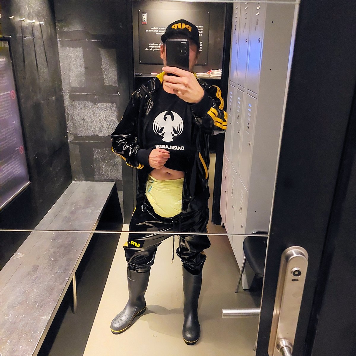 dboycph's tweet image. 'Kinky Thursday' at @SLMcph 💛 #padded