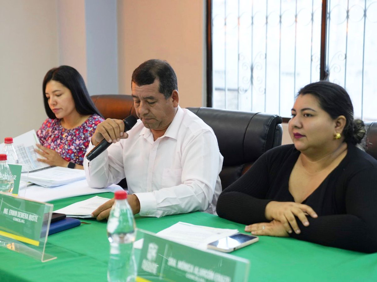 SESIÓN ORDINARIA DEL CONCEJO MUNICIPAL

Se llevó a cabo una nueva sesión de concejo, presidida por la alcaldesa <a href="/DiCaAnYe/">Diana Anchundia</a>. Se abordaron temas relevantes para el desarrollo del cantón, fortaleciendo el trabajo coordinado entre las instituciones.