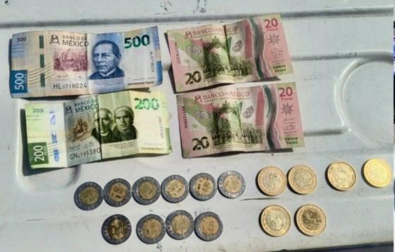 TexcocoNoticia's tweet image. La víctima refirió que al intentar resistirse al asalto, uno de los sujetos la agredió físicamente.

Checa la nota aquí👉tinyurl.com/6ymr7ud8

#Texcoco #Edomex #CDMX #SSEM #Seguridad