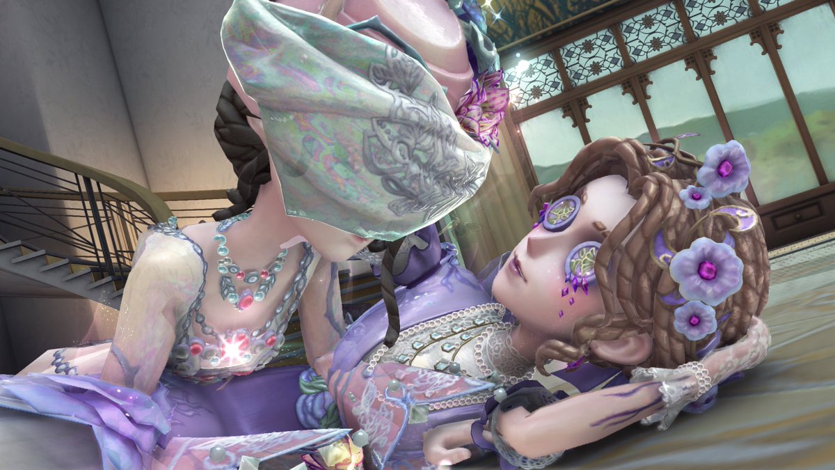 nohtnpilled's tweet image. this is what the fairies in ur garden are doing when ur not looking btw