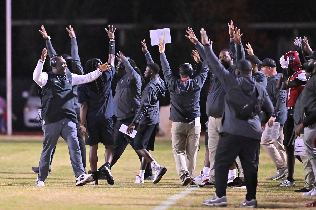 No one runs or turns a program around alone. Build a strong staff. That’s how you win year after year. #Thankful