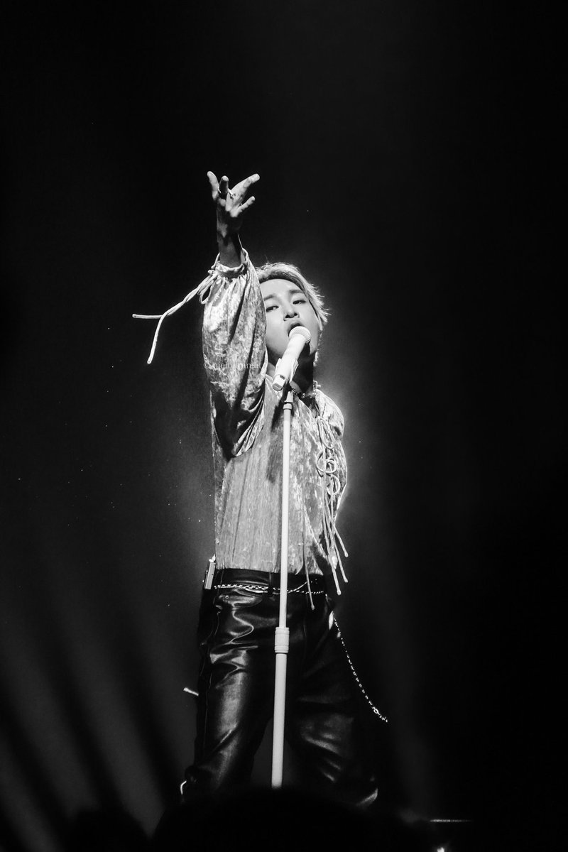 MEL0_pics's tweet image. 25112025

photo by @MEL0_pics
artist @ONEW_GRIFFIN

#온유 #ONEW #ONEW_THE_LIVE_PERCENT #ONEW_EUROPE #ONEW_THE_LIVE_PERCENT_WARSAW