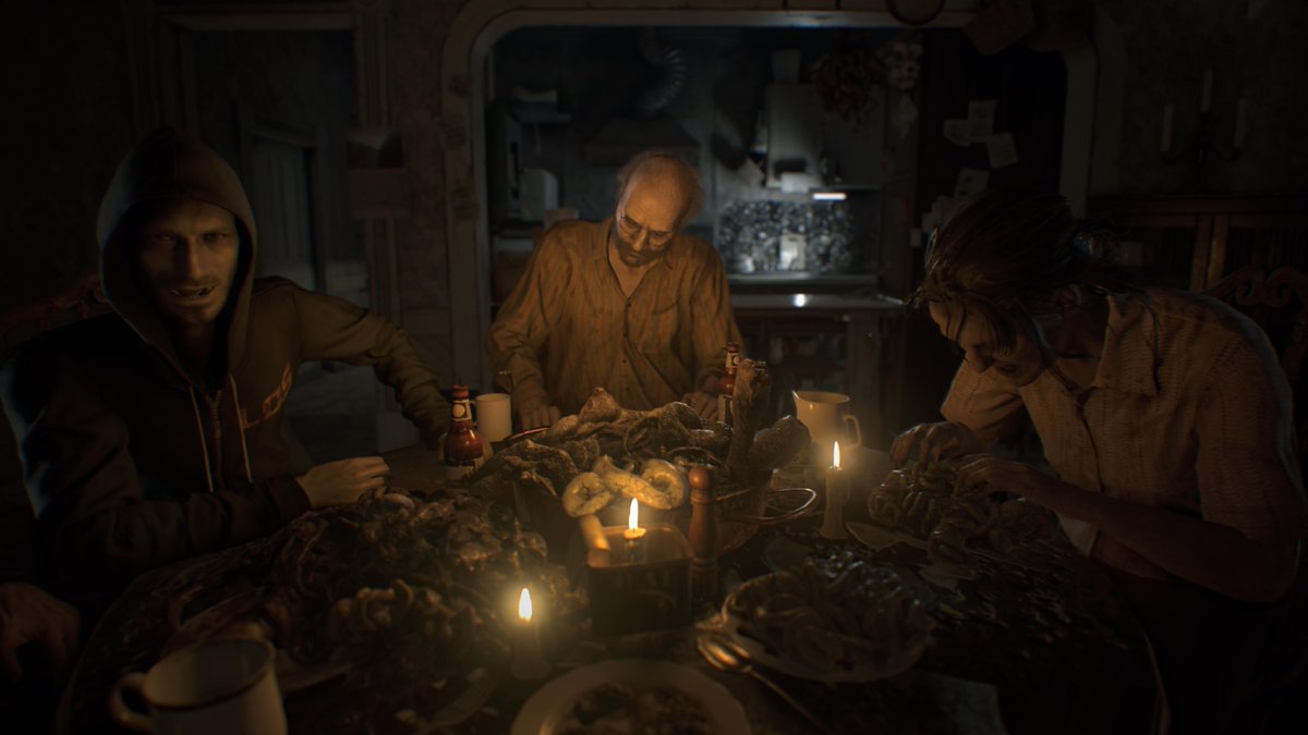 RE_Games's tweet image. Eat up, son. #HappyThanksgiving, from this family to yours.