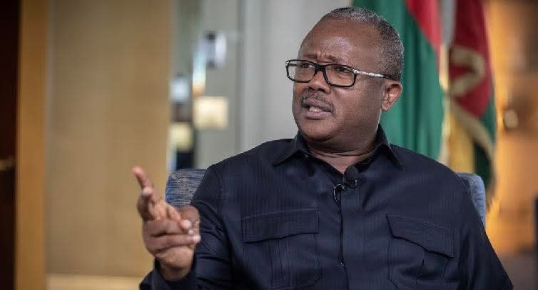 LayeSeckSeckFCB's tweet image. ‼️Le ministre des Affaires étrangères confirme l’arrivée d’Embalo sur le sol sénégalais

🇸🇳❤️🏛️