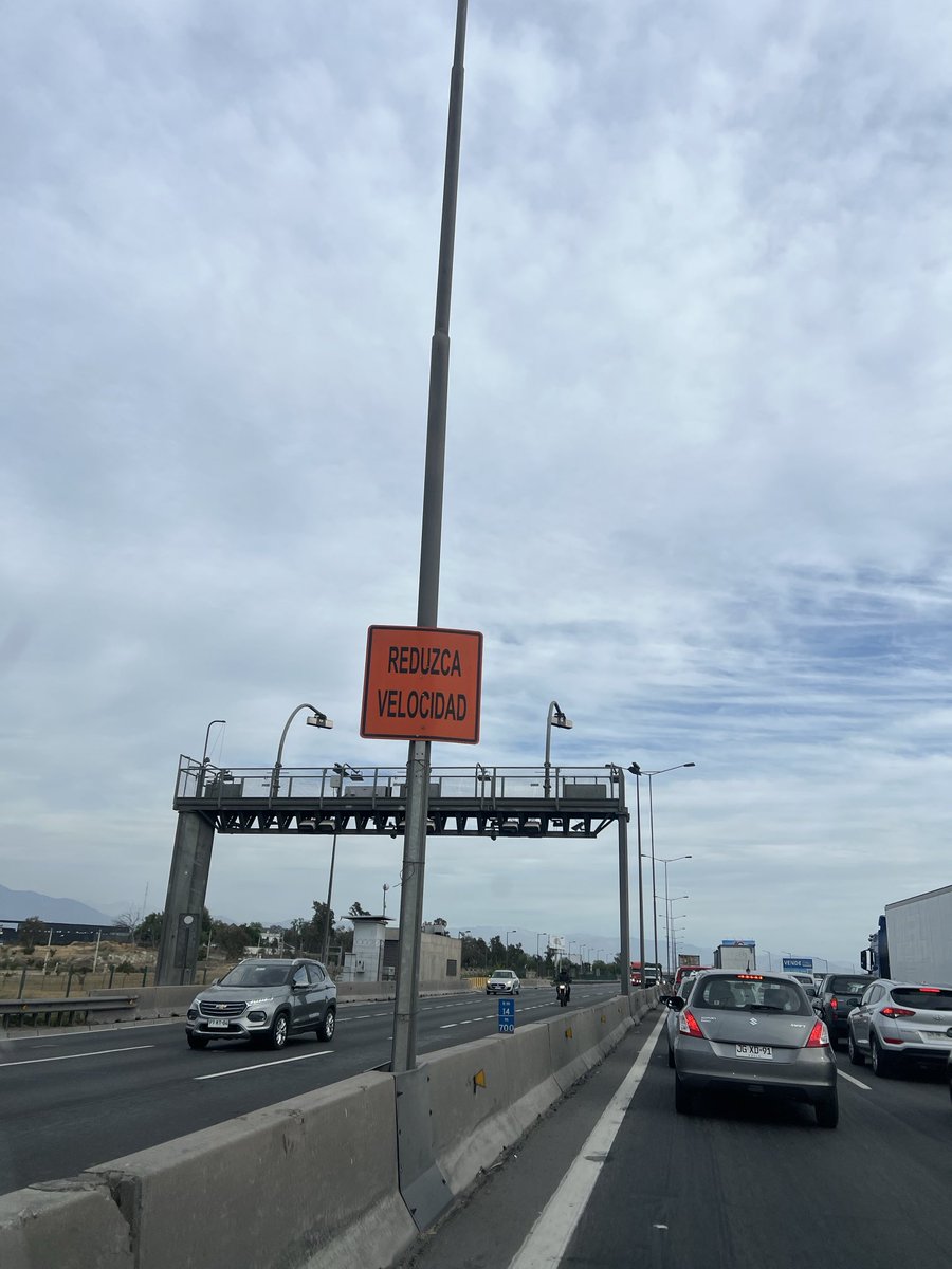 Roentgen_Mf's tweet photo. Un chiste ⁦@Vespucio_Norte⁩ https://t.co/PRdkezfDDf
