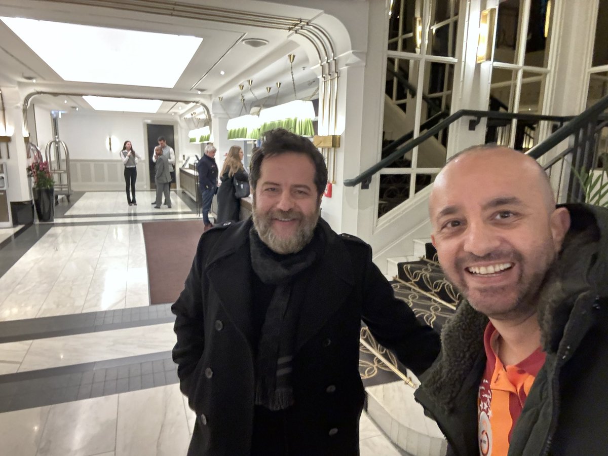 „Bir Aslanın gücü, bileklerinde değil, yüreğindedir……

The power of a lion lies not in his fists, but in his heart.”…
<a href="/GalatasaraySK/">Galatasaray SK</a> <a href="/ultrAslan/">ultrAslan</a> <a href="/ultrAslanUNI/">ultrAslan UNI</a>  #galatasaray #cimbom #firatarslan #erdentimur