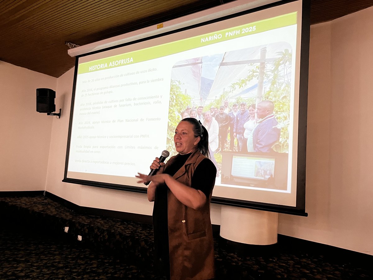 Hoy realizamos la Rendición de Cuentas del Fondo Nacional de Fomento Hortifrutícola, un espacio para presentar la gestión y los resultados del año 2025 en apoyo a los productores del país. #Asohofrucol #PNFH #SomosAgriculturaTropical
#SomosUnModeloAmbiental
#ÁlvaroPalacioPeláez