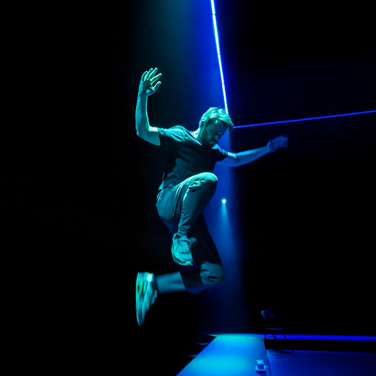 NTLive's tweet image. Congrats to the cast and creatives of the brilliant #TheFifthStep👏  

If you missed the play today, there are plenty more cinema screenings over the coming weeks.