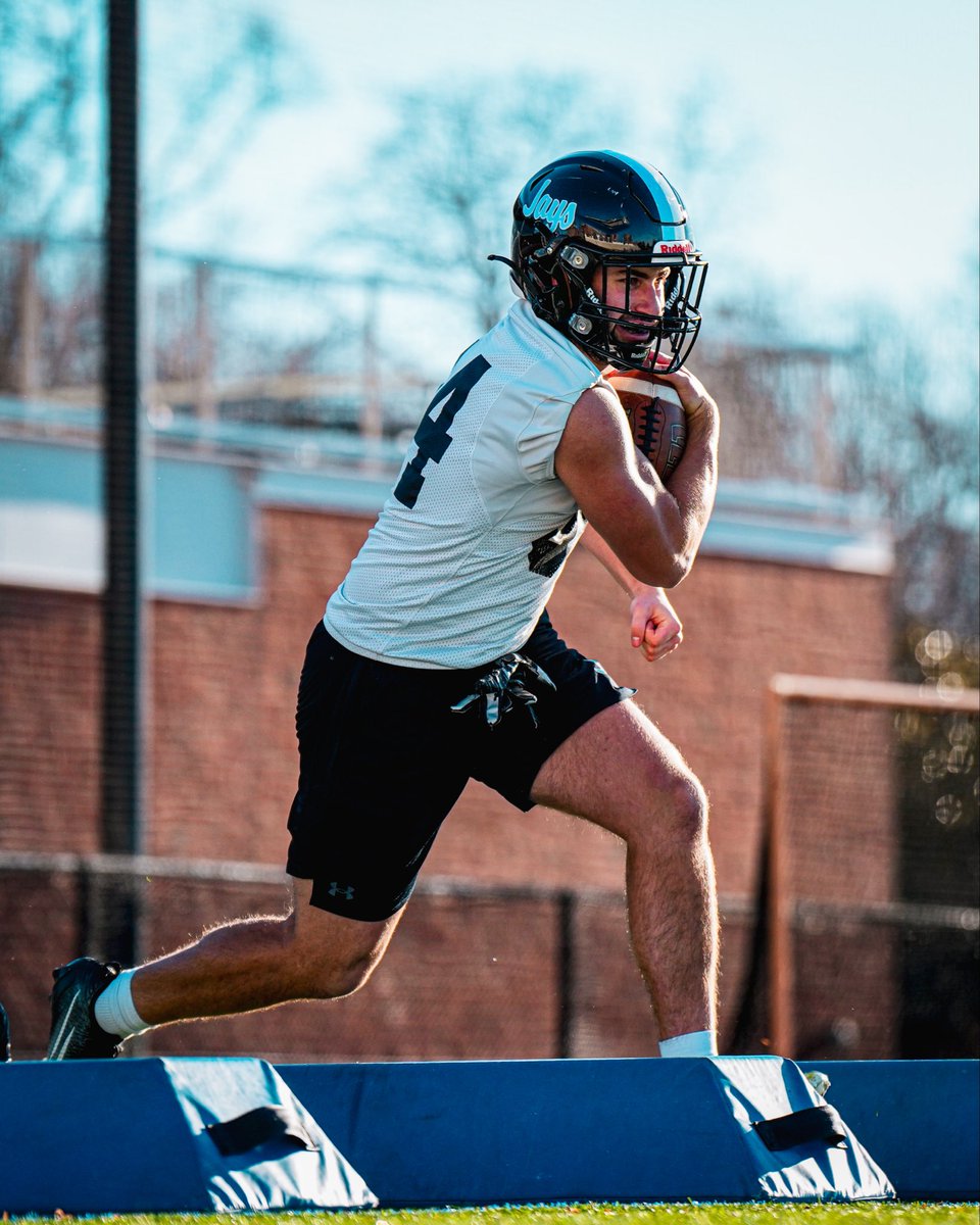 Johns Hopkins Football tweet media