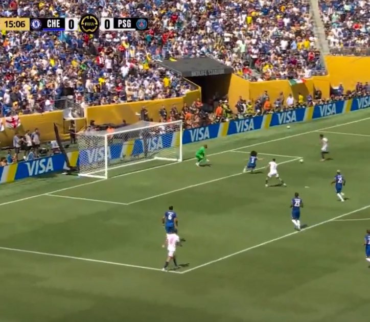 oyimzy's tweet image. Football fans are very funny, remember how they said if that Doue cut back at the CWC final had gone in, the outcome of the game would be different, forgetting Cole Palmer also missed an early chance.

Against Barca they’re saying if that Ferran Torres missed chance had gone in…