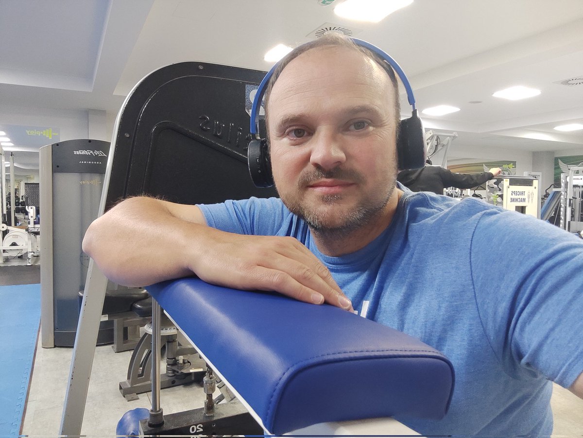 horvatbruno2's tweet image. Fokus je ključ! Ako ne osjetiš mišić, ne radiš ga kako treba.
#GymLife #Motivacija #WorkoutMode #TrenirajJako