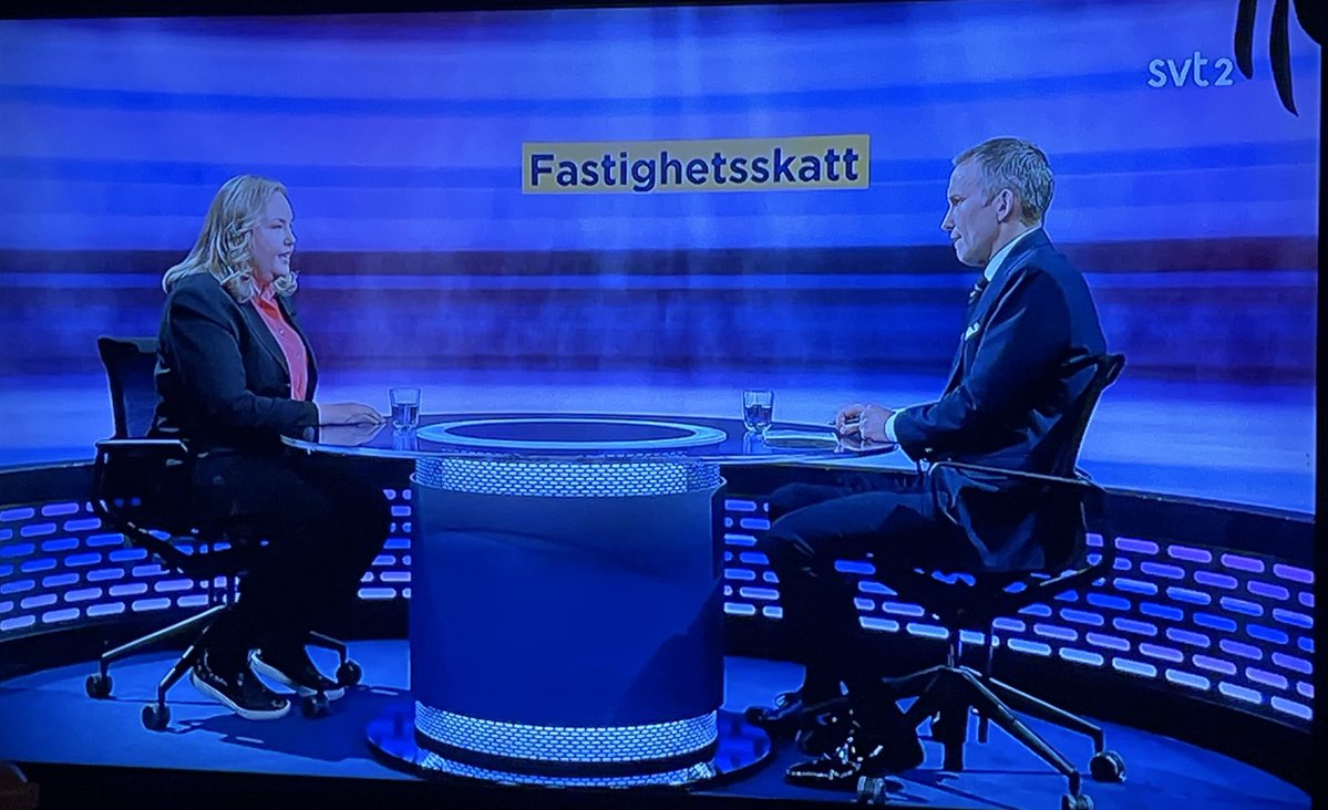 danielclaesson4's tweet image. ”Kapitalskatt på väldigt dyra villor, jag tror de flesta ligger i Stockholm innerstad , kan ge stora intäkter”
Eh… #30minuter