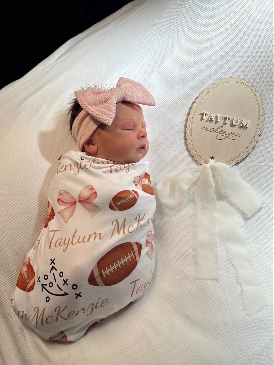 Extra thankful this year, we are so excited to welcome our little girl to the world! ❤️

Taytum McKenzie Fleming
11/25/2025
3:11 PM

The girls are home and ready for Thanksgiving!