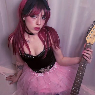 TrixieTosh's tweet photo. #NewProfilePic https://t.co/L9wgkUSQnP