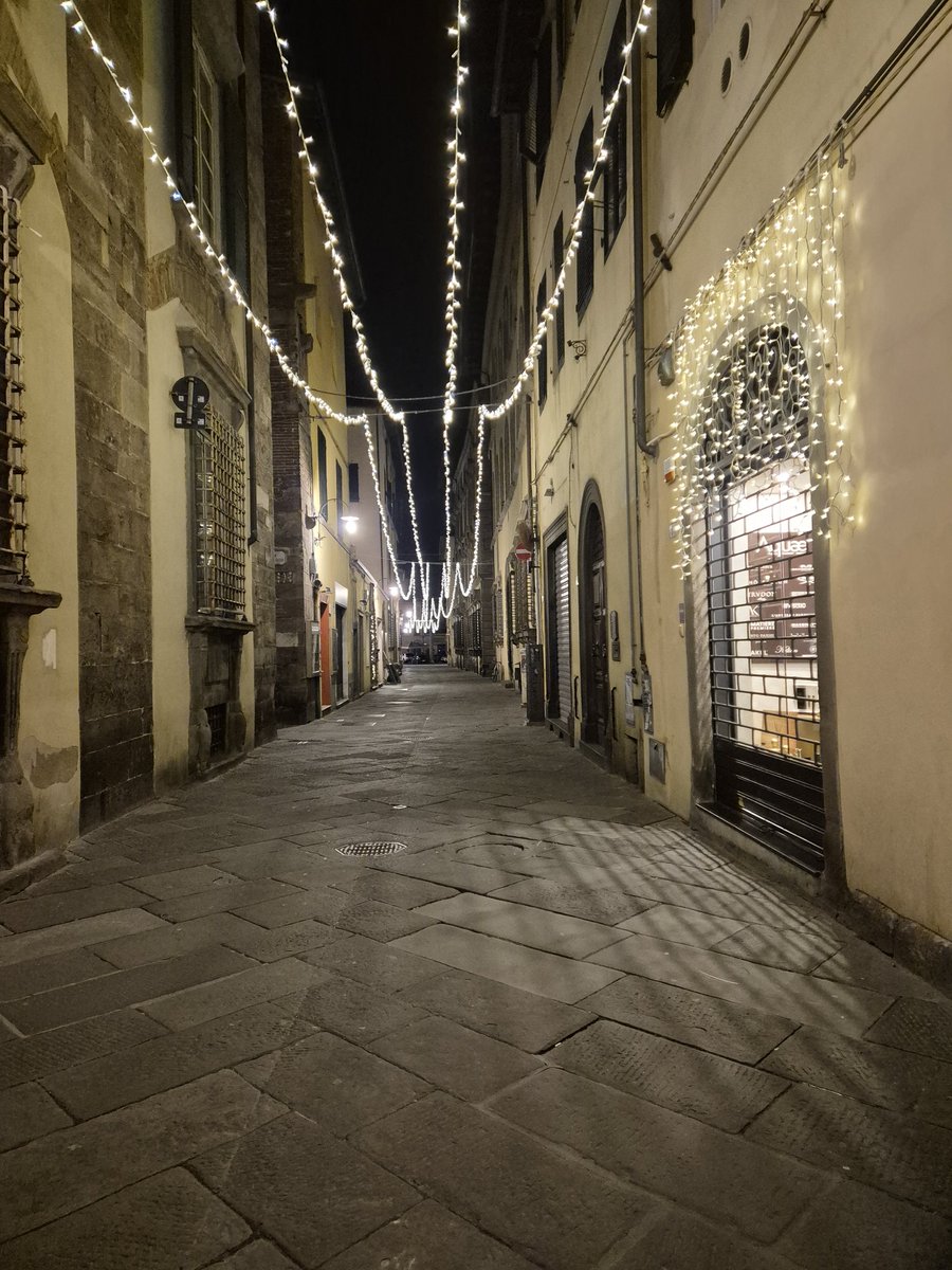 Peter van der Ham tweet media