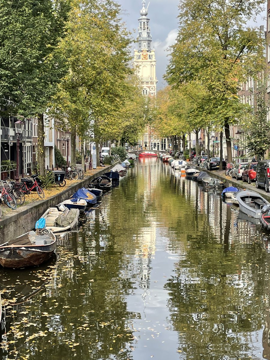 capital_skier's tweet photo. @earthcurated @een_wasbeer I took the same shot, in mid October. Its possibly the best photo I have ever taken. https://t.co/TdPiJFs6dn