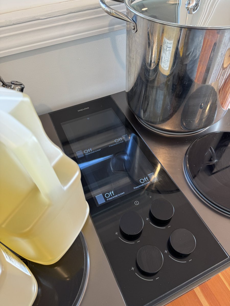 Wally Nowinski tweet media