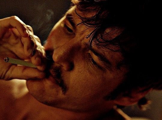 joelspascal's tweet image. re watching narcos for the plot