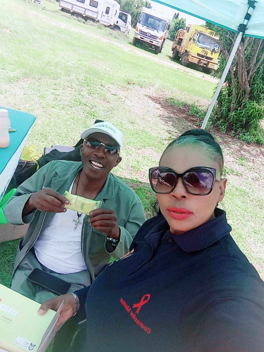 SAFCOL EMPLOYEES WELLNESS DAY. Time for a selfie nyana.