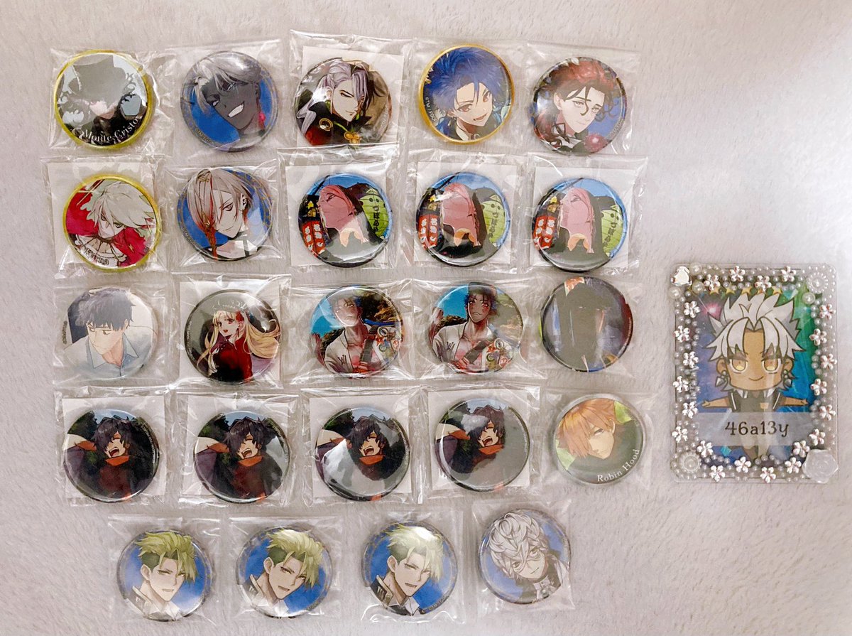 交換/譲渡】Fate FGO 霊基召喚缶バッジ 霊基缶 異種交換 譲：画像1〜4