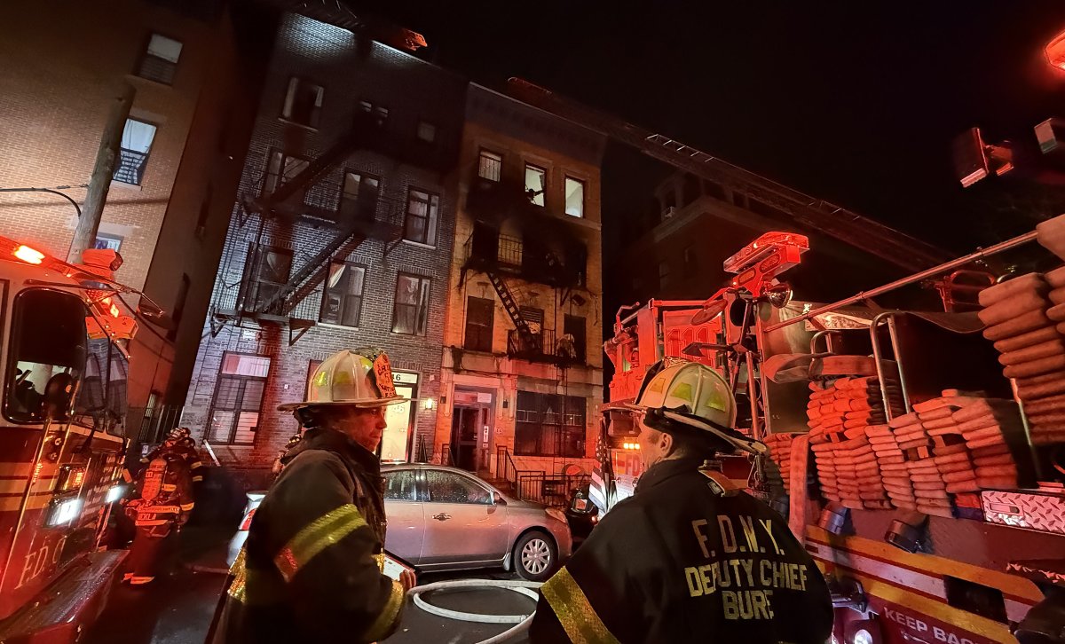 FD4D's tweet image. Brooklyn NY - All-hands Box 0964 - New York's Bravest were called to the scene of a fire in an occupied multiple apartment building at 44 Hancock Street in the Bedford Stuyvesant section of the Borough.  Three civilian suffered injuries and were aided by the FDNY Bureau of EMS.…