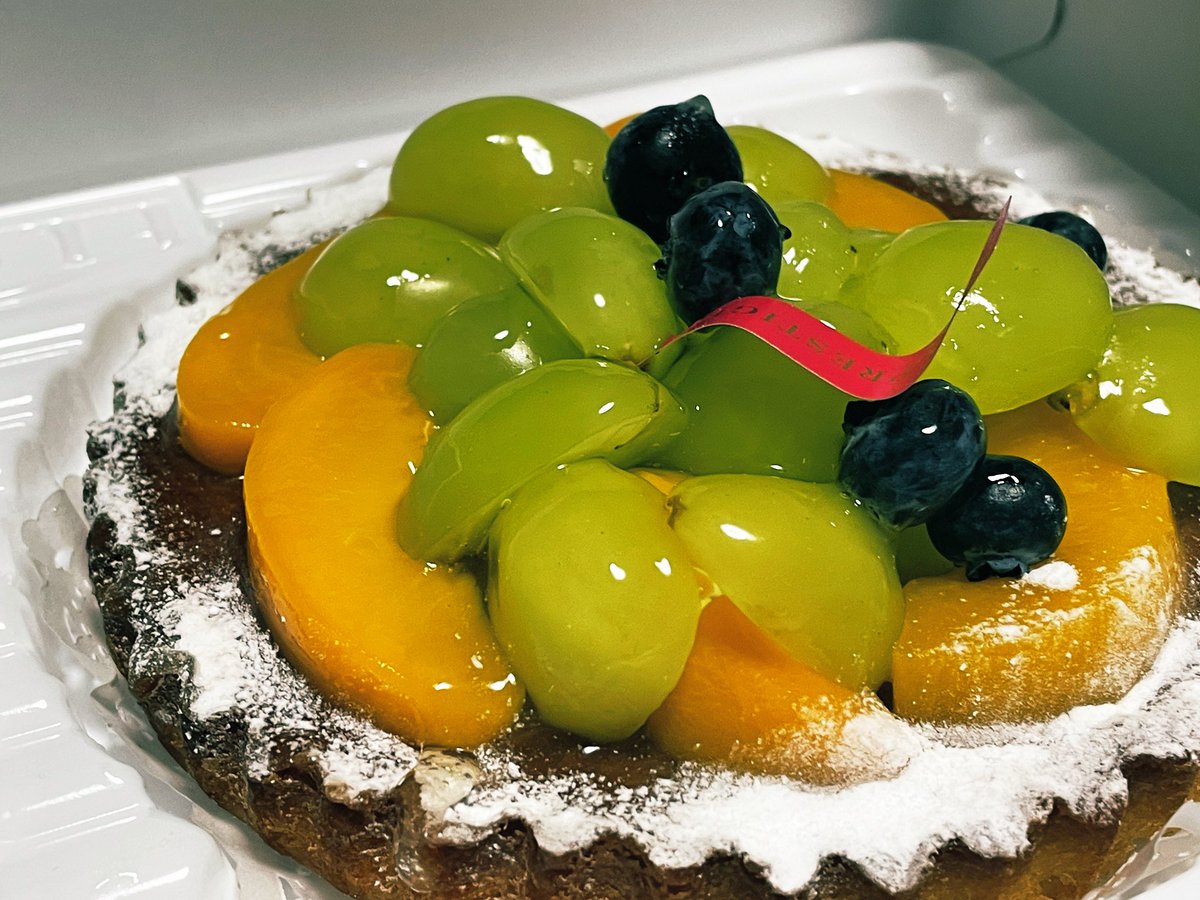 cbsanz's tweet image. おはPP
今日はいい天気ですねー
昨日買ってきたシャインマスカットのタルト
美味しかったです
もう半分残ってる(ﾟ∀ﾟ)

#企業公式が毎朝地元の天気を言い合う 
#企業公式相互フォロー