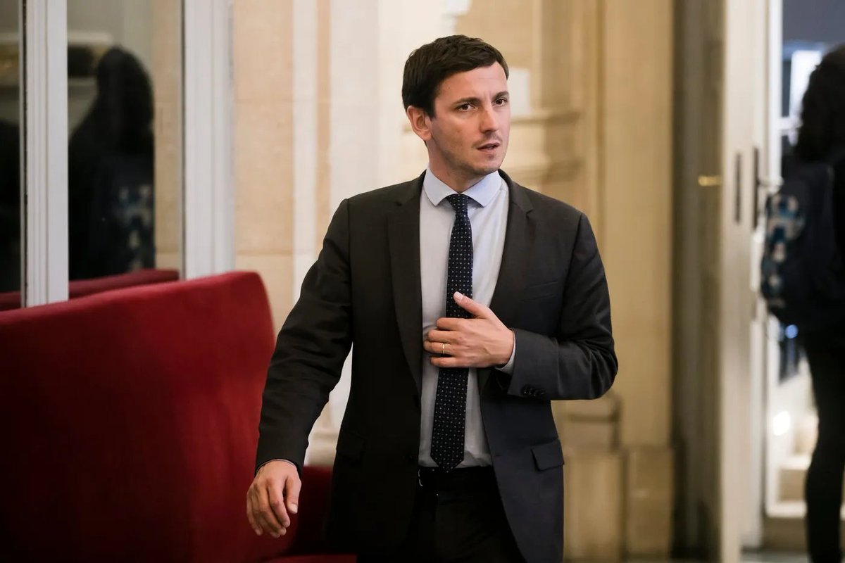 L_ThinkTank's tweet image. [ 🇫🇷 FRANCE | 🇨🇳 CHINE | 🇹🇼 TAÏWAN ]

🔸 Selon le député LFI Aurélien Taché, « Taïwan est chinoise », se décrivant comme « anti-impérial » et « décolonial ».

Le député européen du Rassemblement national Pierre-Romain Thionnet y voit, lui, un nouvel alignement sur les narratifs…