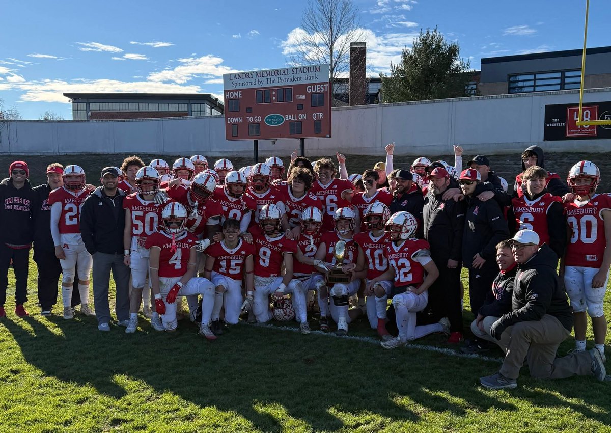 28-9 over Newburyport on Thanksgiving.
9-0 vs. CAL
One more week with this group.
Thankful.