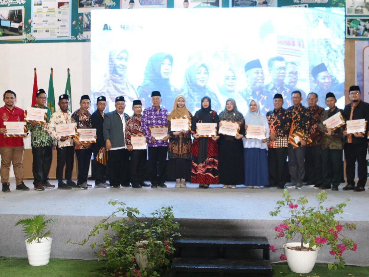 UMM Raih CRM Award berkat Kembangkan Cabang, Ranting, dan Masjid Muhammadiyah | umm.ac.id/umm-raih-crm-a… | #ummcampus #KampusBerdampak #UMMCampusBerdampak