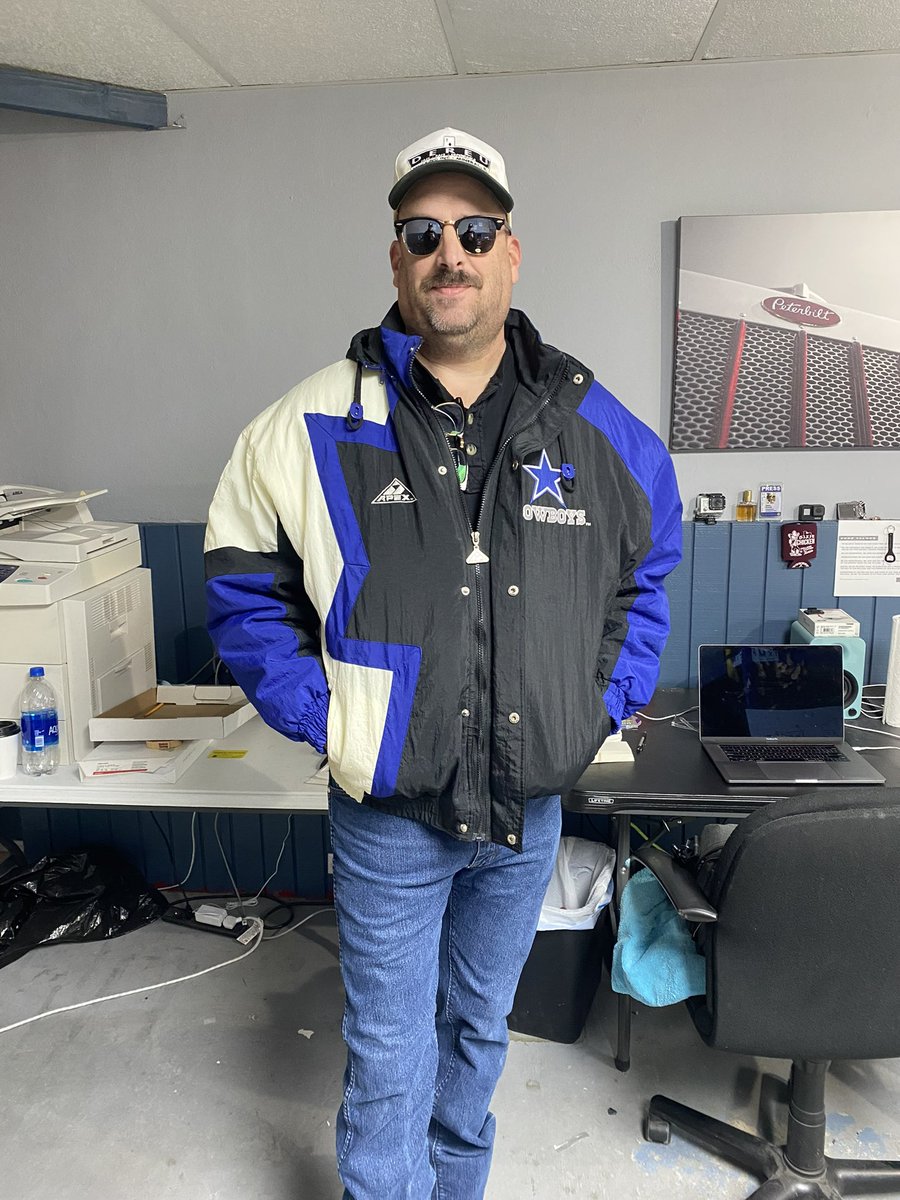 #howboutthemcowboys

Early season was rough but they’ve turned a corner. Rattled off 3 straight wins including beating both teams that played in the last Super Bowl. 

Let’s now go and beat Detroit.