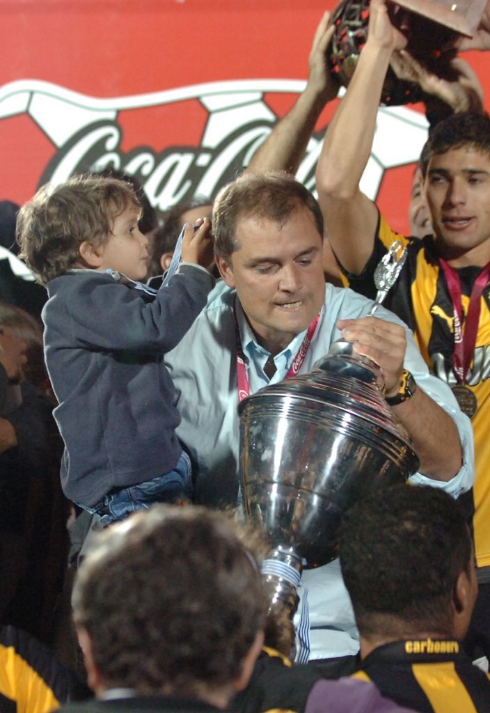 Hasta el domingo, mi amor, tal vez volvamos a vernos.