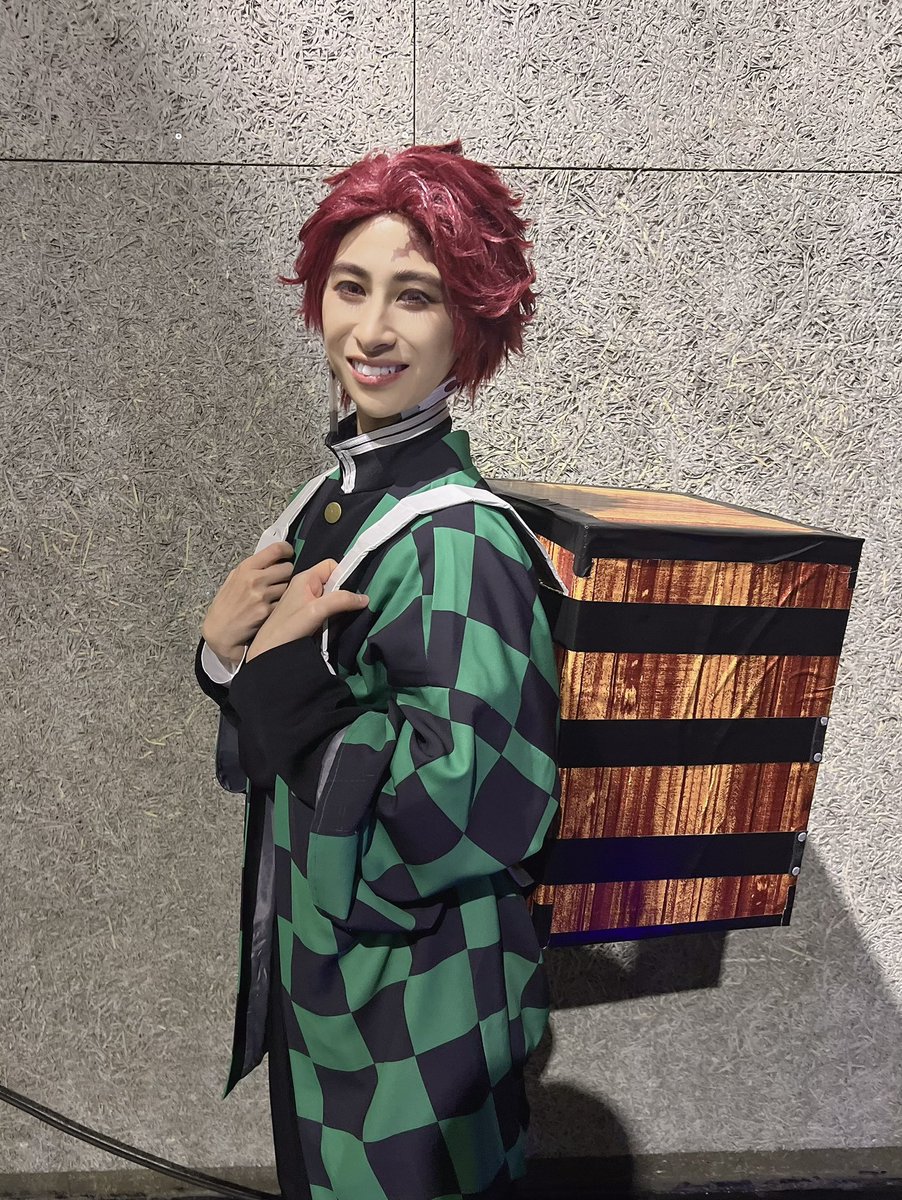 このショットは絶対撮らなきゃですよね。 #風男塾 #鬼滅の刃 #コスプレ