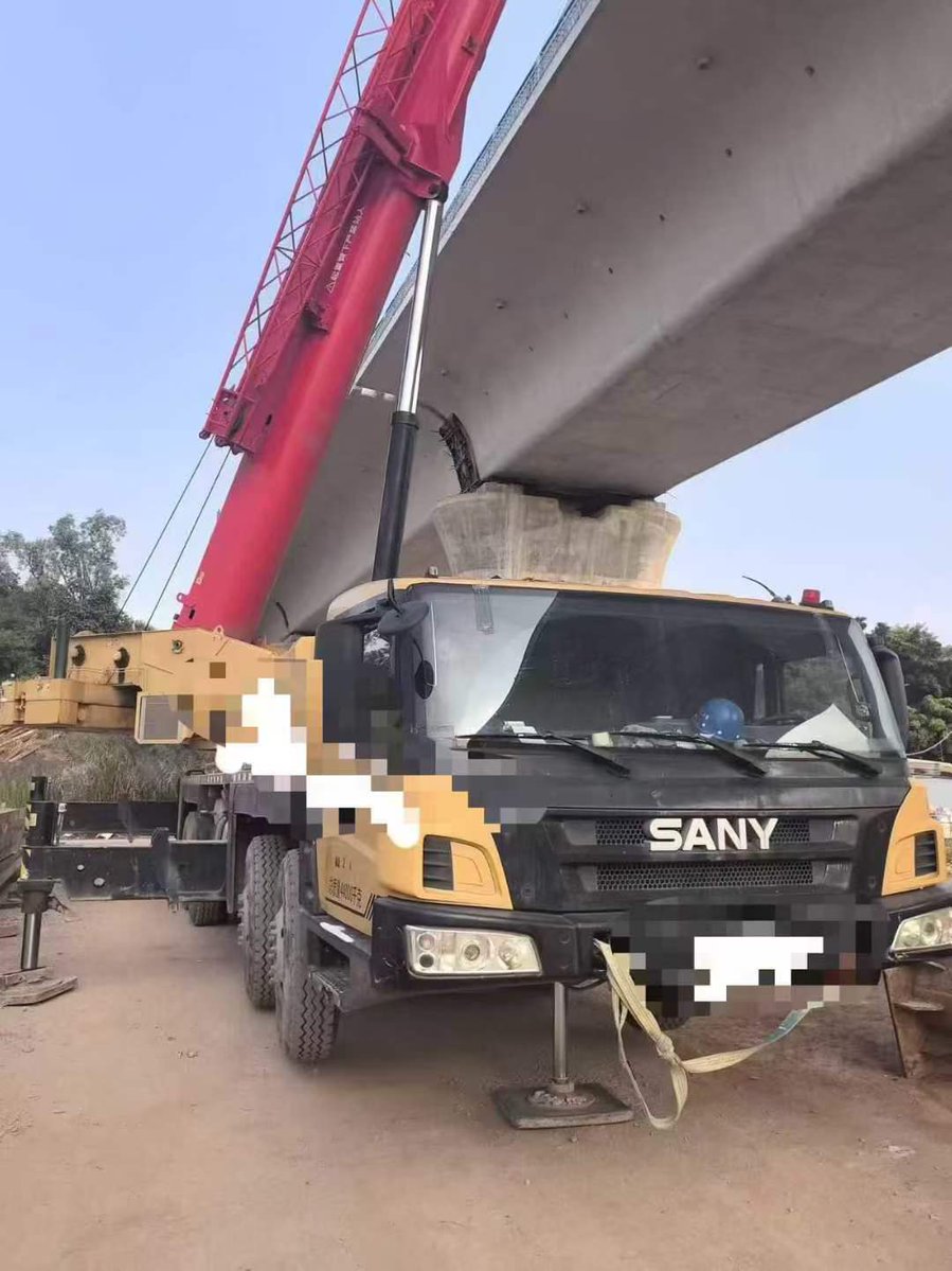 dindang_justin's tweet image. 2018 year Sany 55ton Truck Crane for sale: Type STC550T, 46 meters mainboom, 16 meters jib, 10.5 tons counterweight, no welding, no reinforcement, price $66000.
More info:en.dindang168.com/g/102217
#cranemachine #truckcrane #Sany #55ton #2018