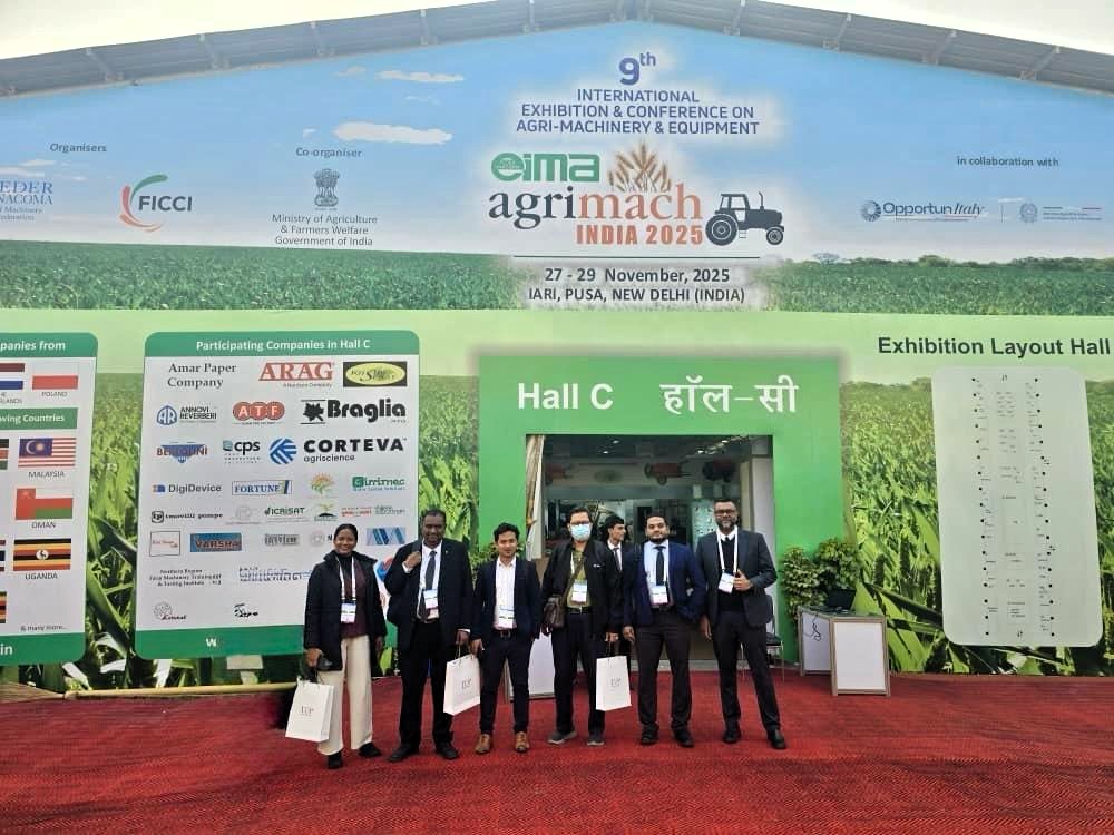 ITAKuala_Lumpur's tweet image. 🇲🇾Buyers at EIMA Agrimach India 2025! ITA Kuala Lumpur Office supported 5 Malaysian companies exploring world-class agri-machinery in New Delhi (27–29 Nov).

🇮🇹 Italy showcased 17 leading companies with cutting-edge solutions for modern agriculture.

#EIMAAgrimach #AgriTech